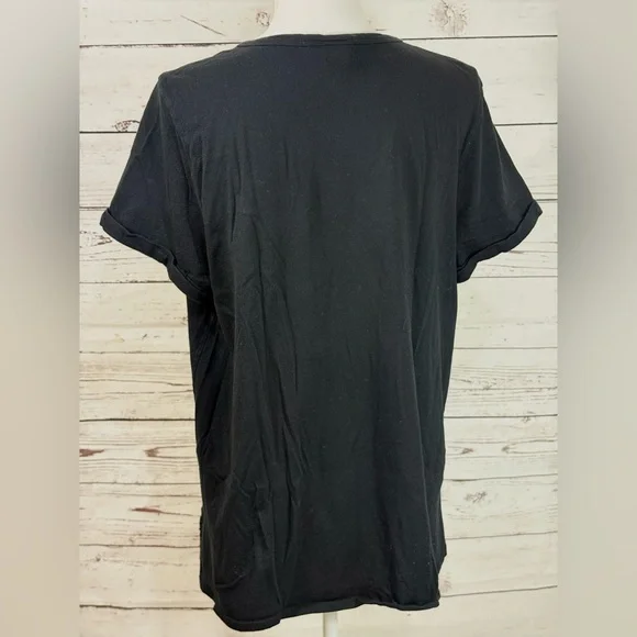 Torrid Vintage Rock and Roll Distressed V Neck Tee in Size 1 - Picture 6 of 7